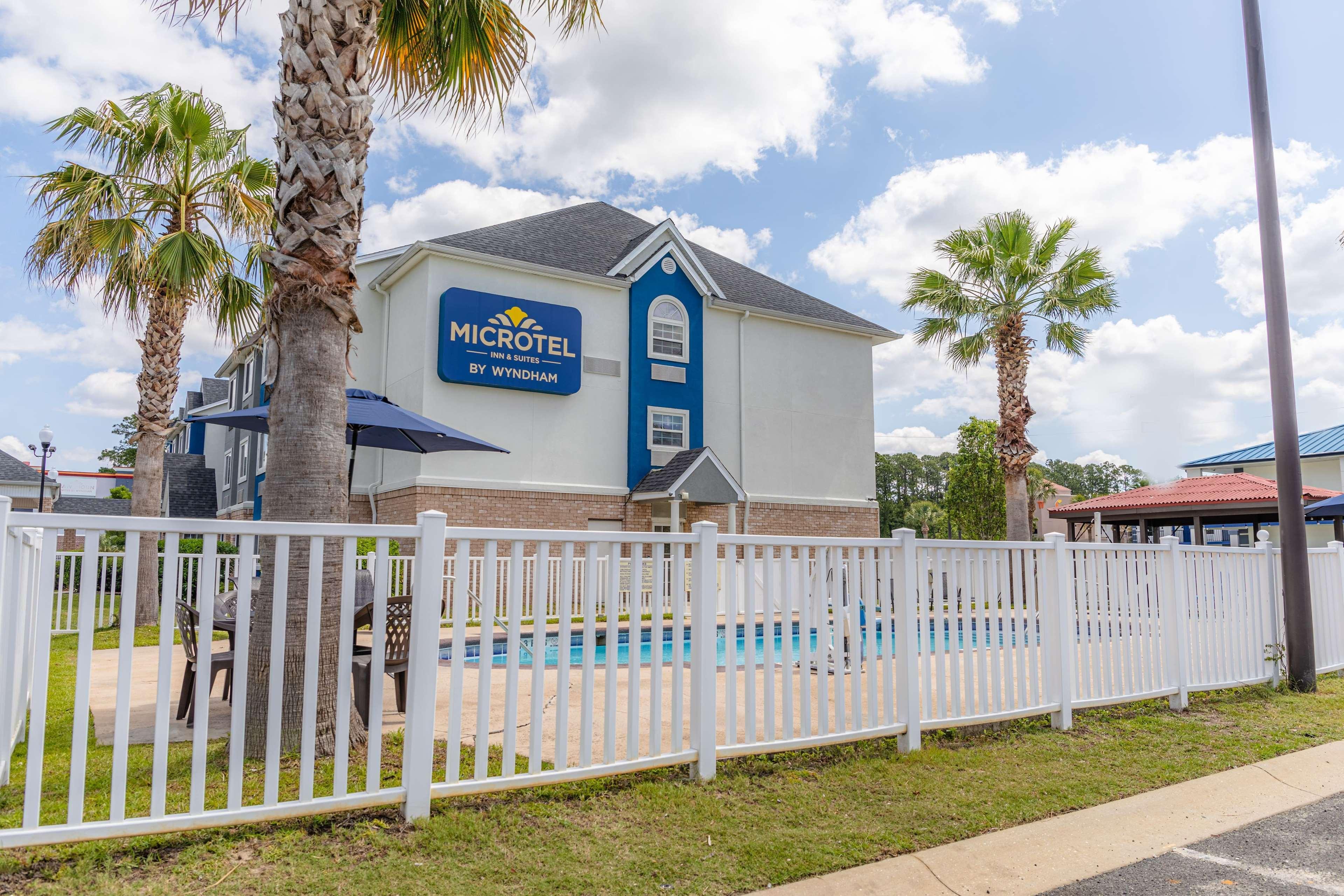 Microtel Inn & Suites By Wyndham Kingsland Naval Base I-95 מראה חיצוני תמונה