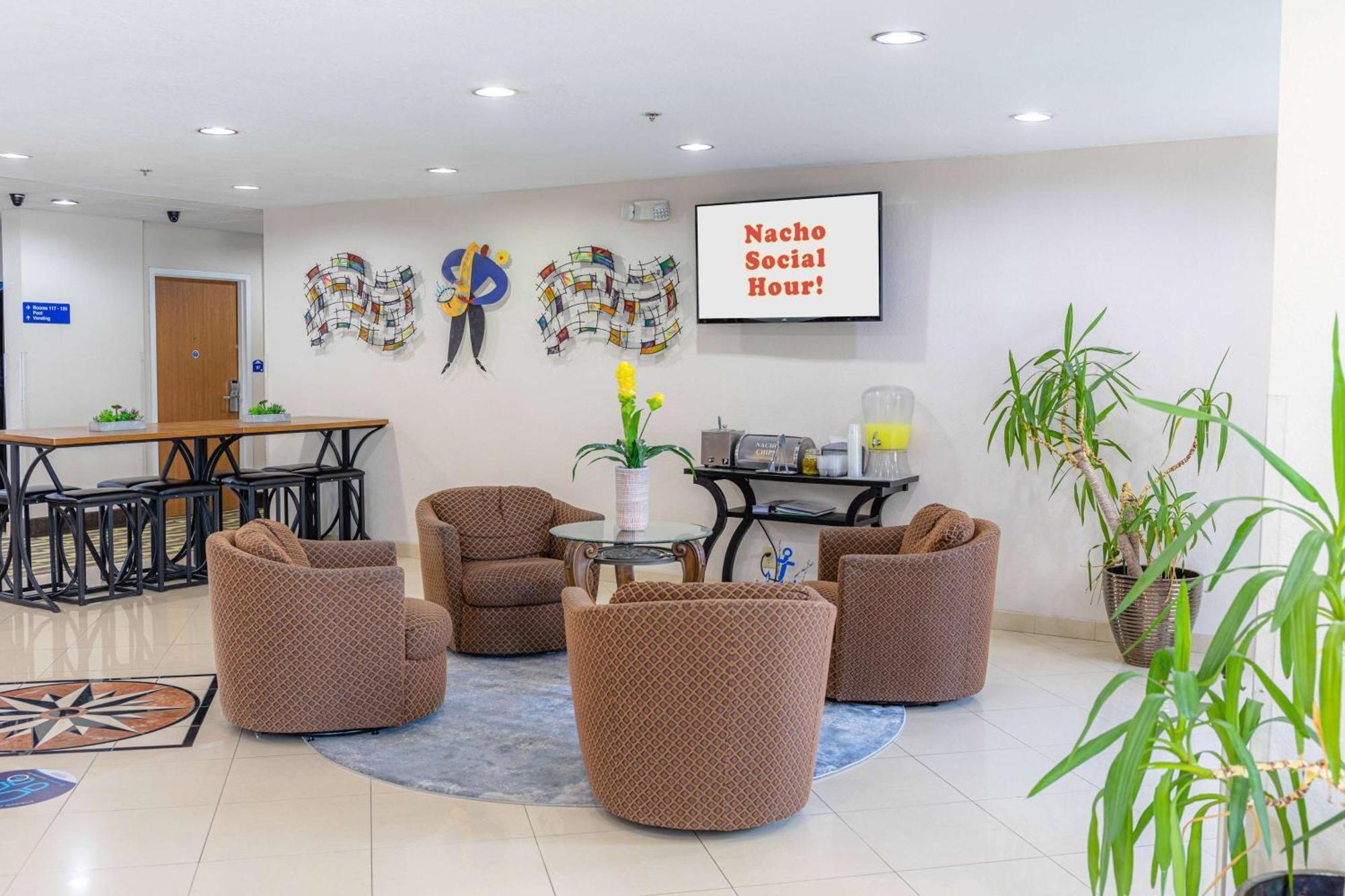 Microtel Inn & Suites By Wyndham Kingsland Naval Base I-95 מראה חיצוני תמונה