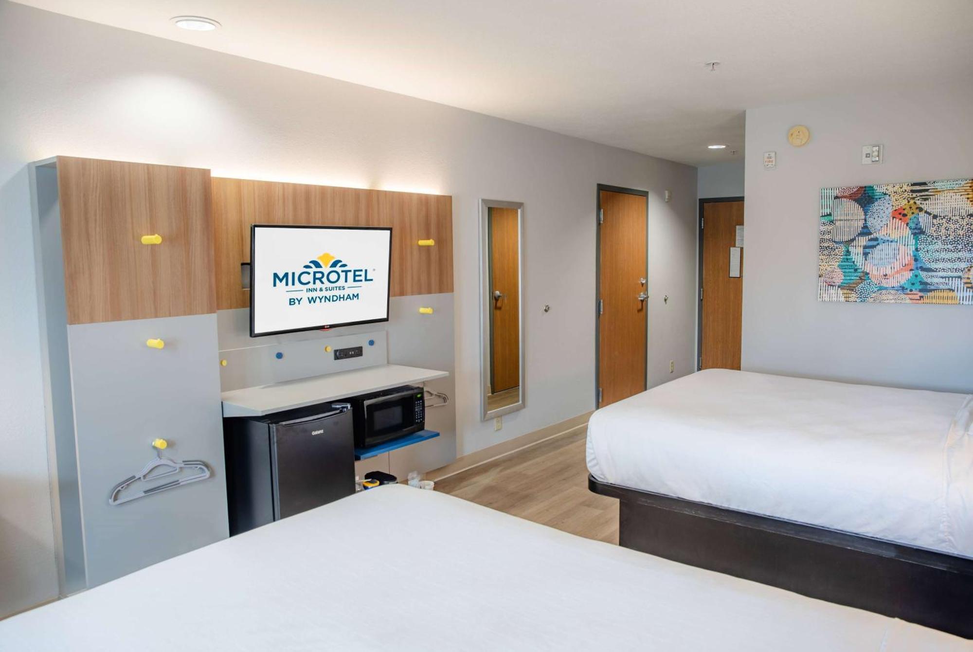 Microtel Inn & Suites By Wyndham Kingsland Naval Base I-95 מראה חיצוני תמונה