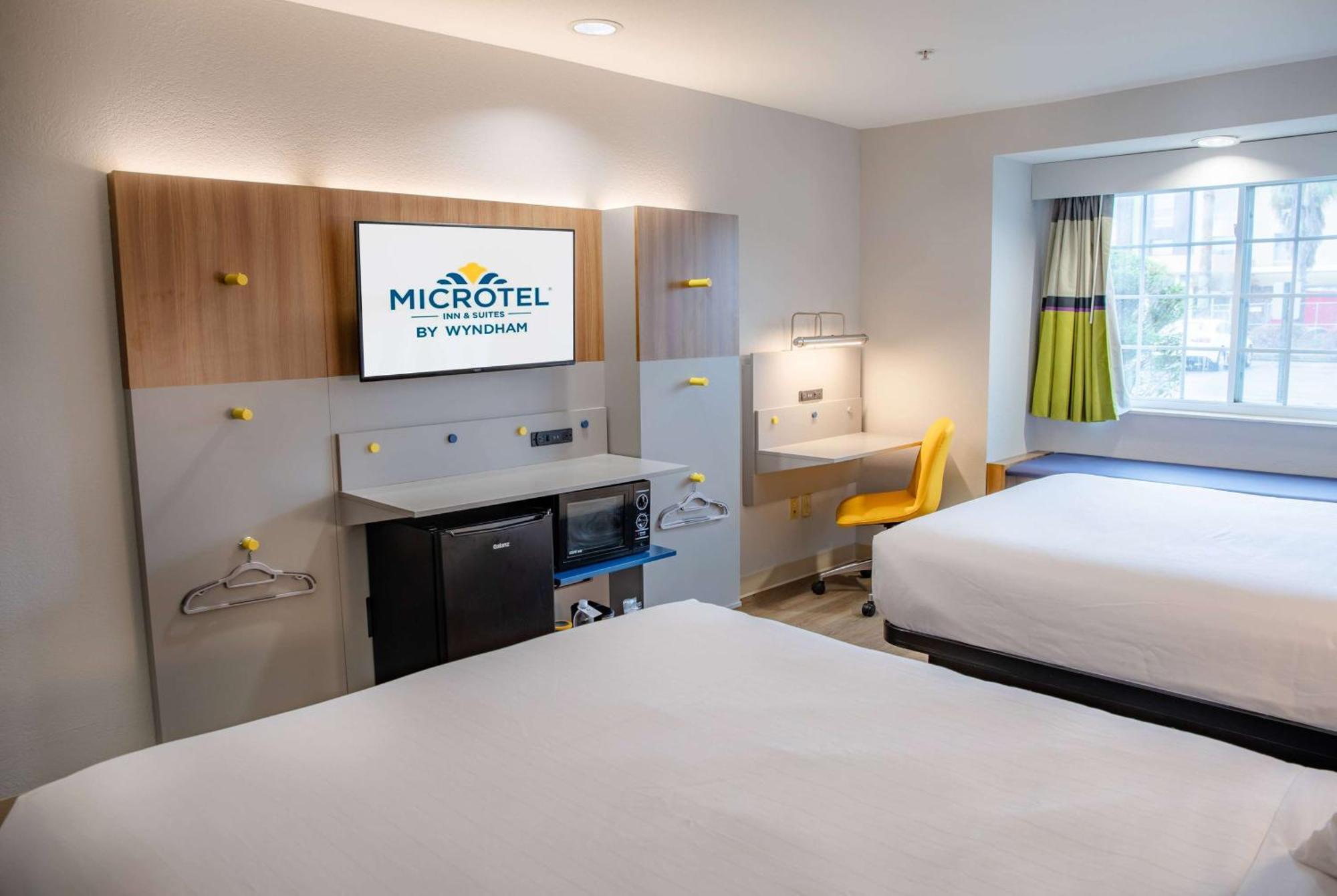Microtel Inn & Suites By Wyndham Kingsland Naval Base I-95 מראה חיצוני תמונה