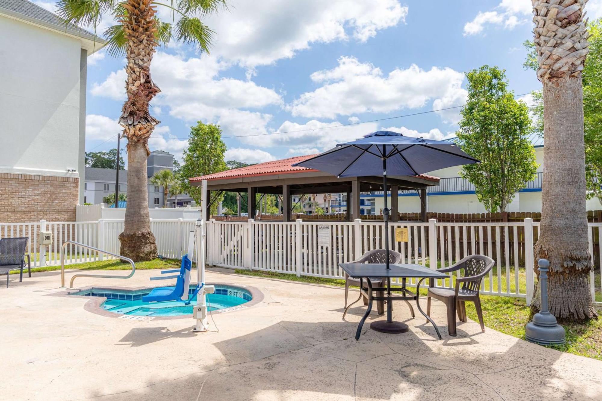 Microtel Inn & Suites By Wyndham Kingsland Naval Base I-95 מראה חיצוני תמונה